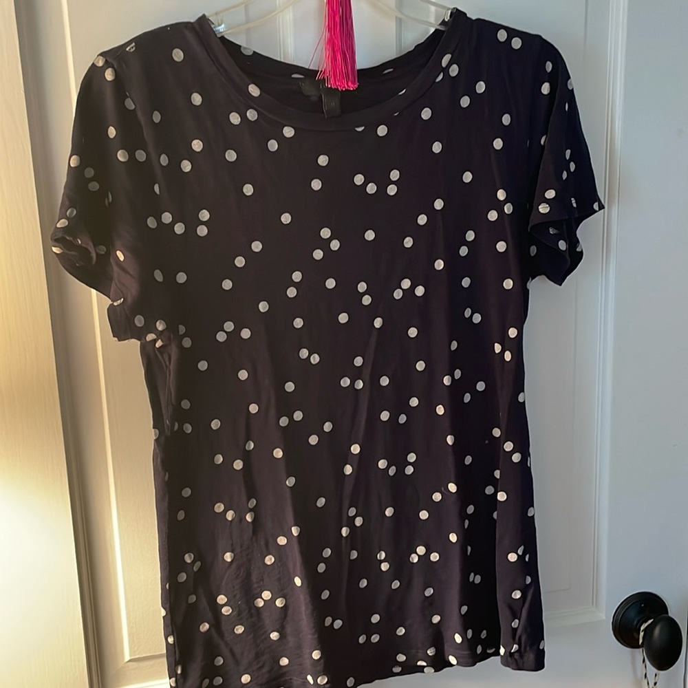 Super cute CLASSIC J.Crew, navy soft, white polkadot T-shirt M 💋